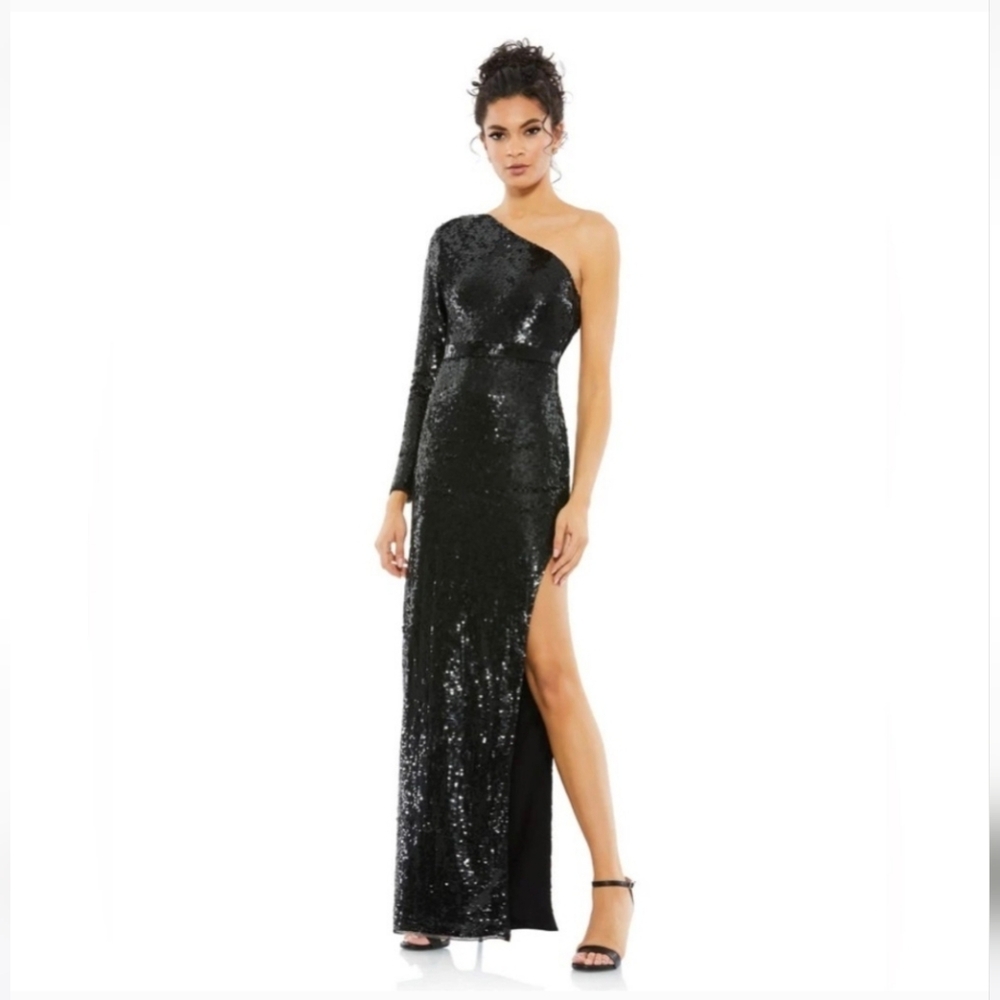 Mac Duggal 10788 NWT Black Sequined One Sleeve Column Gown